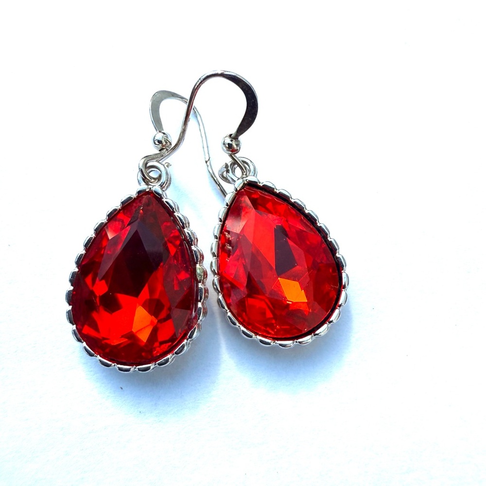 Bundle 2 Pair Red And Black Teardrop Earrings Crystal & Rhinestone Dangle - Picture 2 of 8